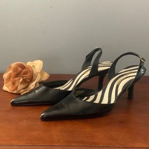 COLIN STUART GENUINE black leather mid heel sling back. Size 7